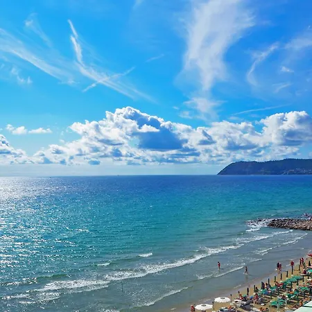 Apartament Paradiso Al Mare Shared Pool - Happy *