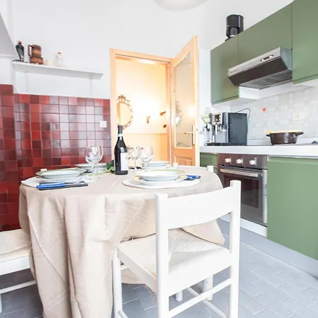 Paradiso Al Mare Terrace And Shared Pool - Happy Rentals * Diano Marina