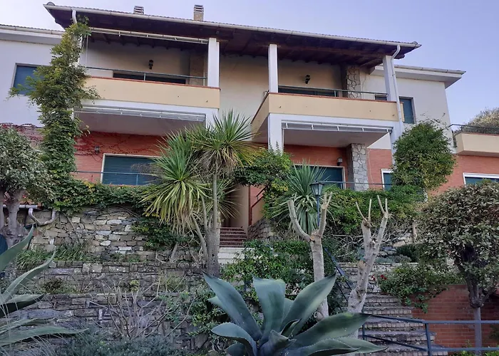 Paradiso Al Mare Shared Pool - Happy * Diano Marina